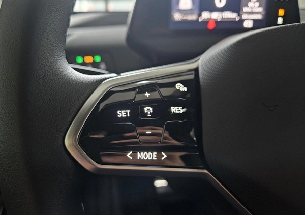 Volkswagen ID.3 cena 204500 przebieg: 5058, rok produkcji 2023 z Jasło małe 436